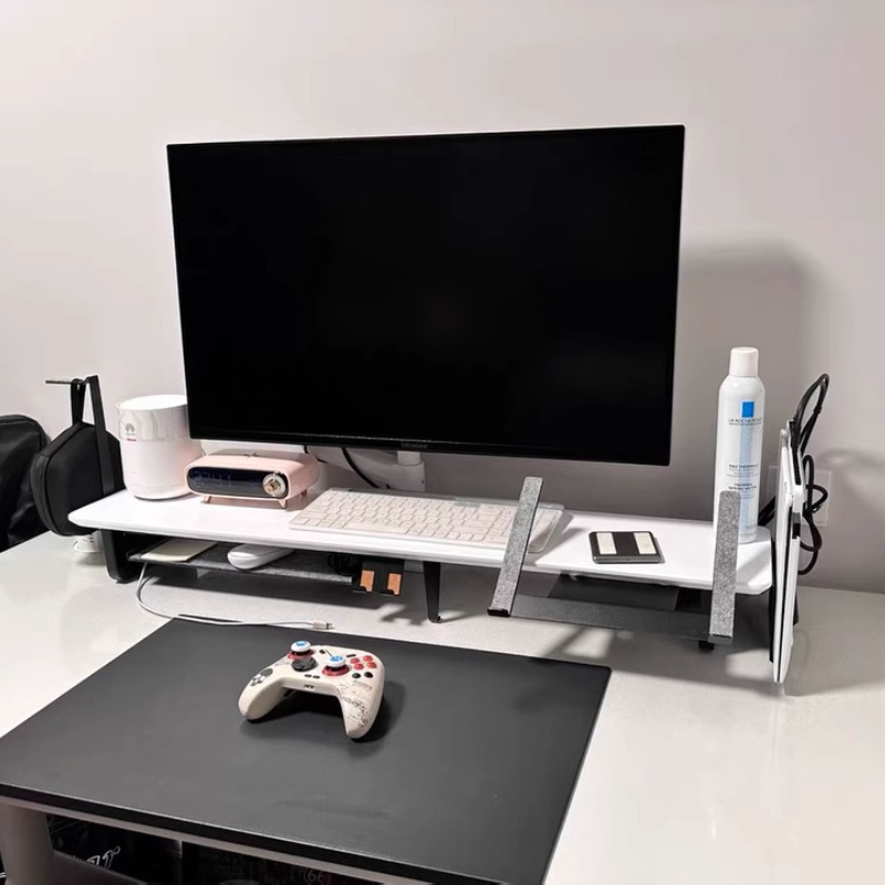 Suporte modular para monitor,  - Desk Setup Black And Wood avaliação e preço